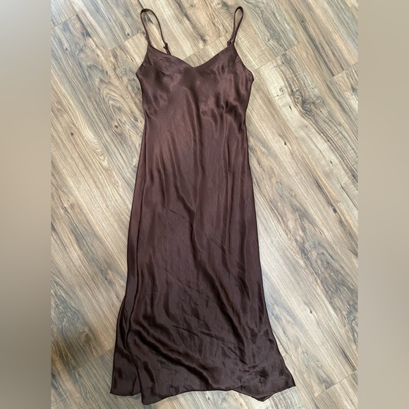 Oak + Fort Midi Slip Dress Silky Brown - Picture 5 of 6